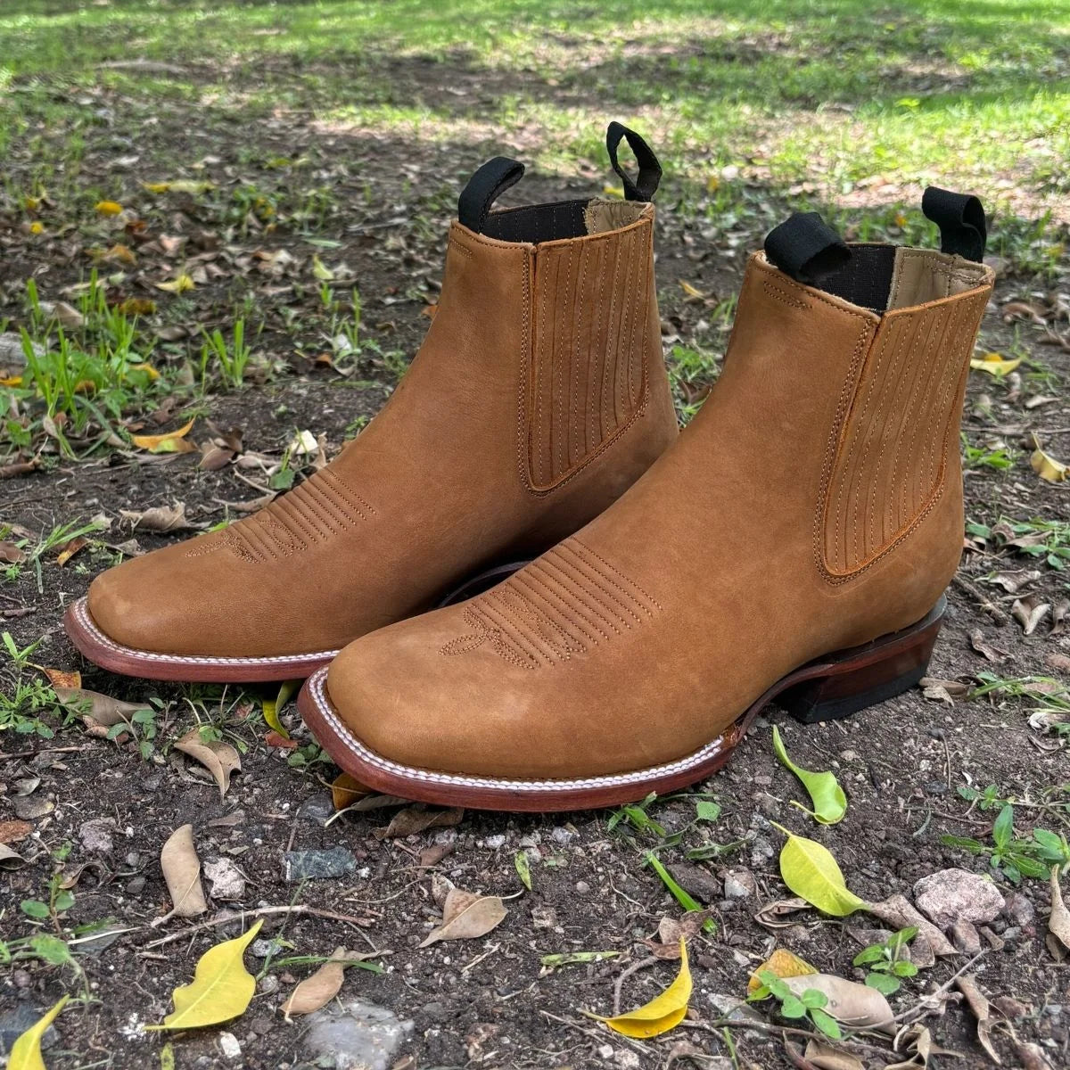 Botín vaquero Nubuck