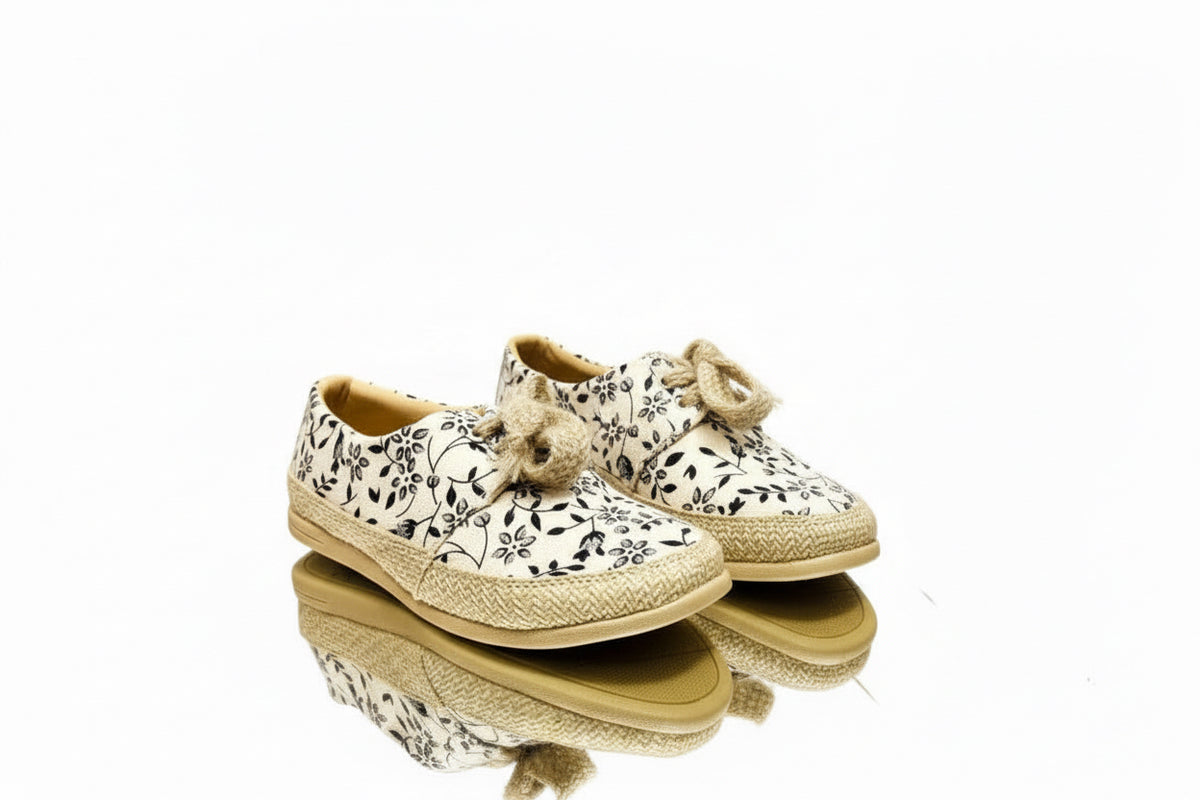 Flats con agujetas Ramas Negras